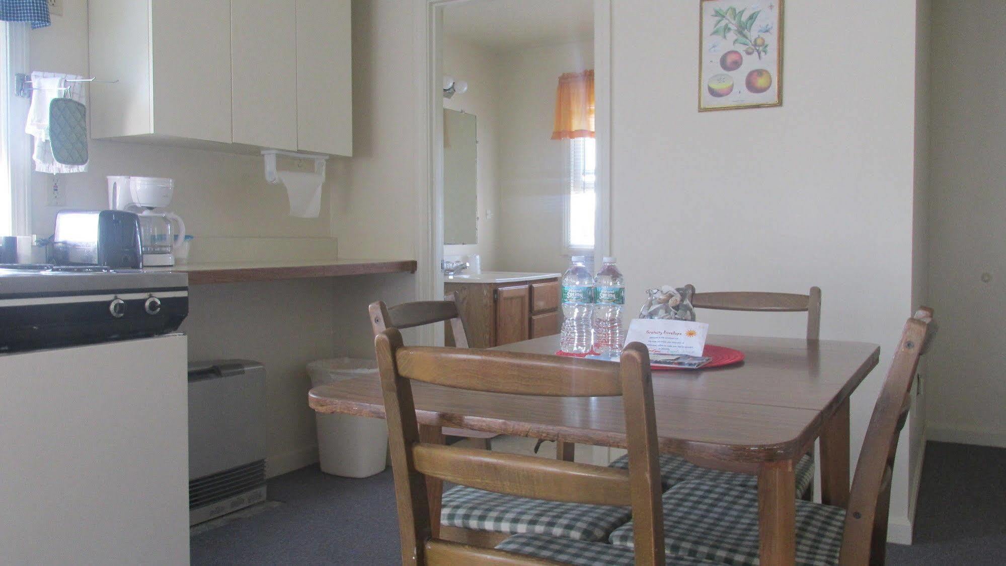 יורק Lynwood Inn מראה חיצוני תמונה